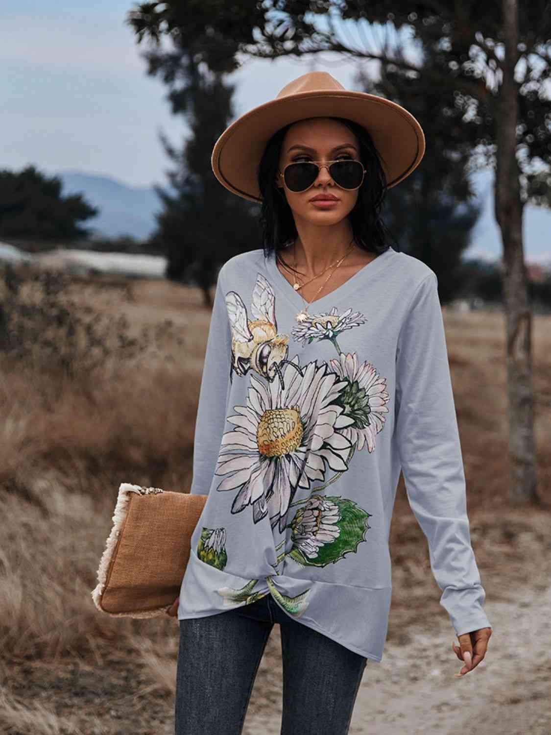 Floral Print Twisted V-Neck Long Sleeve Tee-3 colors